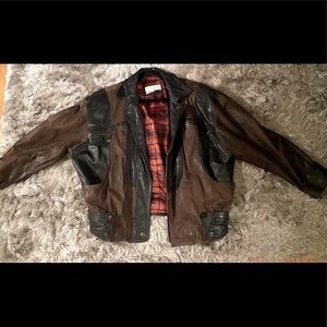 Old school Unisex genuine leather jacket very stylish early 90’s look